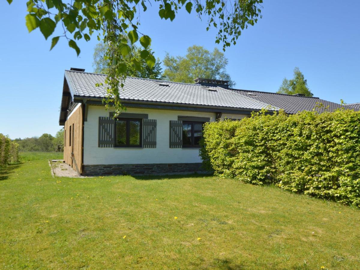 Quaint Cottage In Mont Near High Fens Nature Park Malmedy Oda fotoğraf